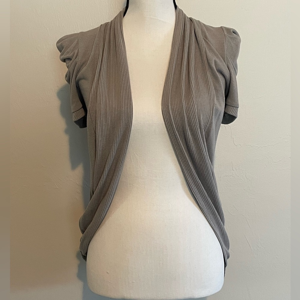 Gray Short Sleeve Cover Top